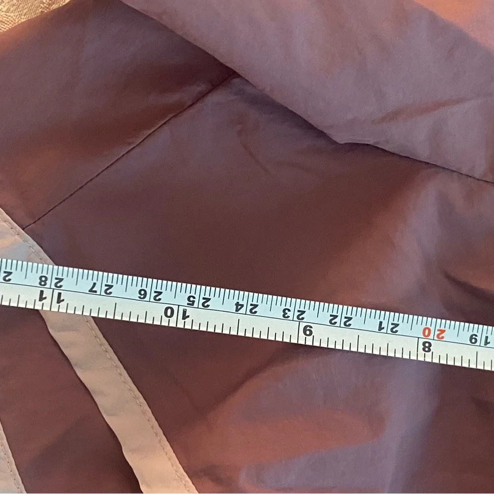 Victoria’s Secret mauve running shorts with liner